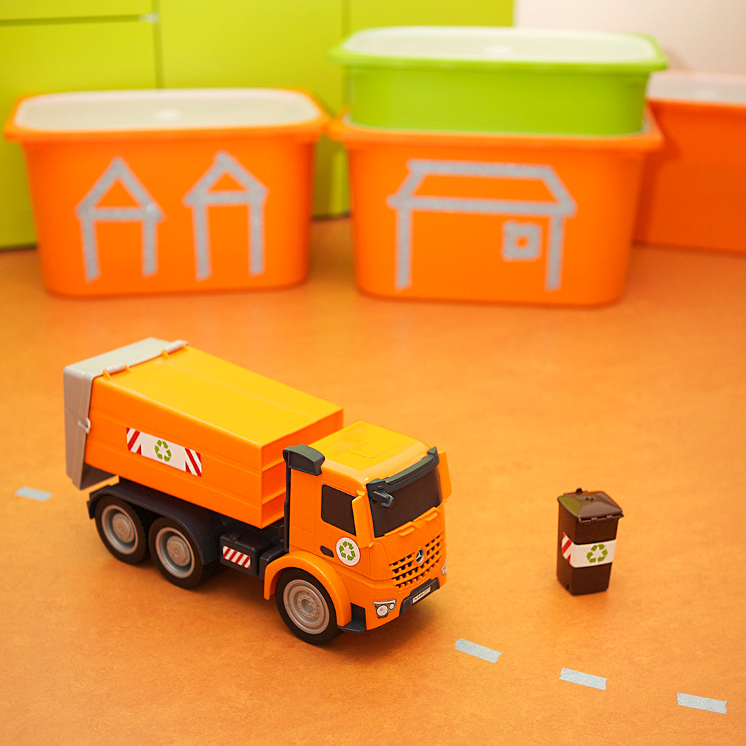 Arocs Garbage Truck Sand