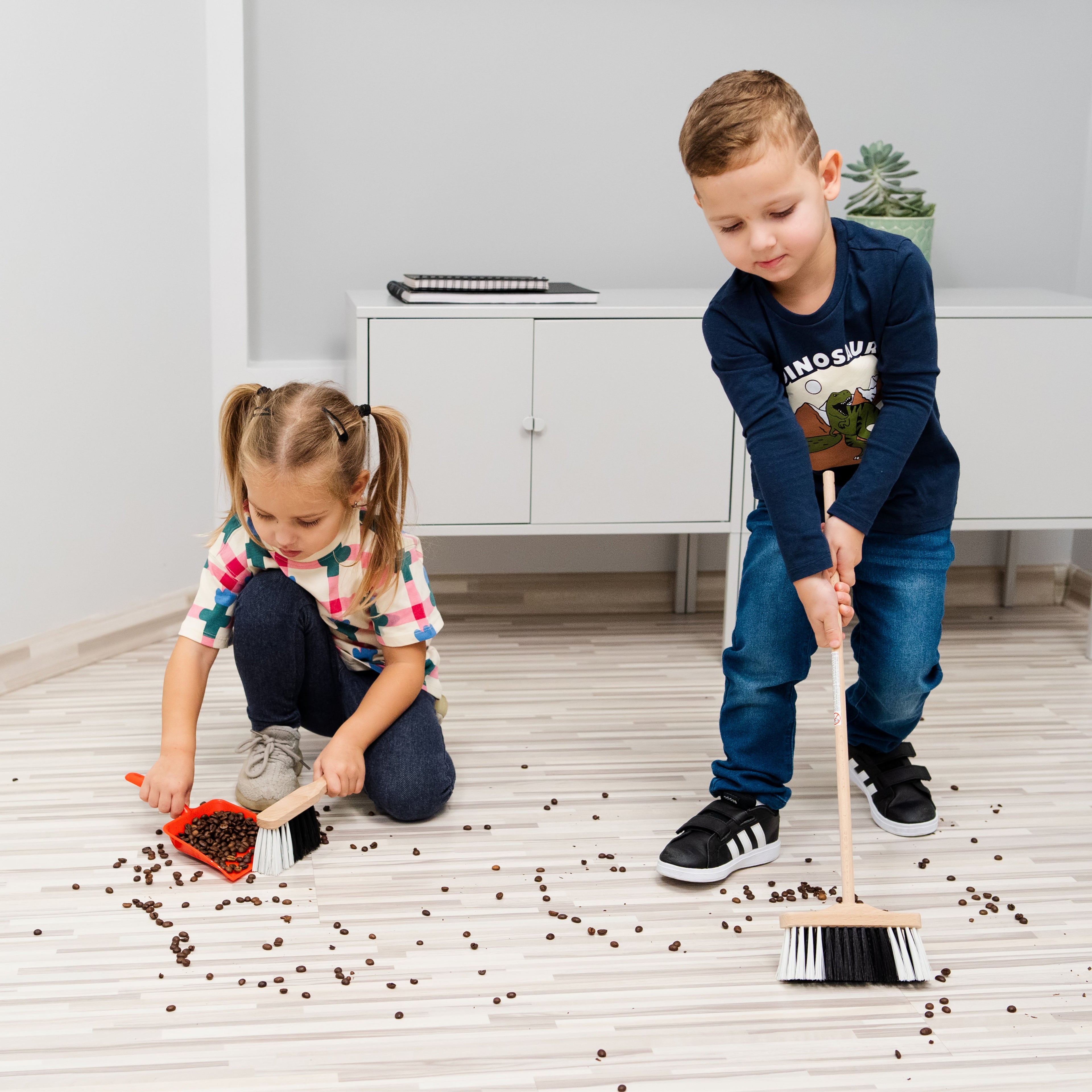 Wooden Cleaning Set