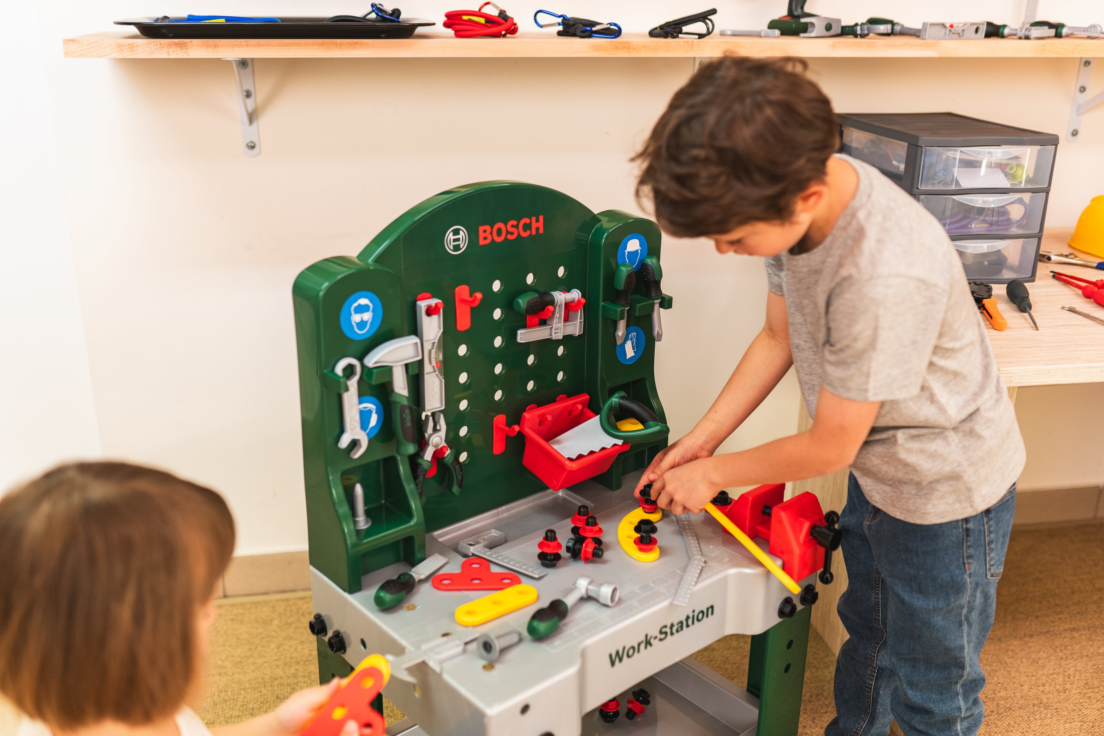 "Workstation" Play Set